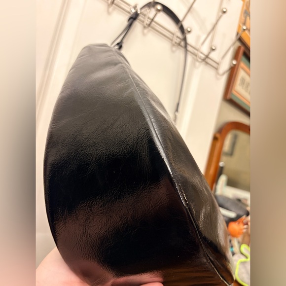 Coach Juliet Sling Bag - Black Glazed Crinkled Leather CBG23 + Dust Bag - Picture 4 of 16